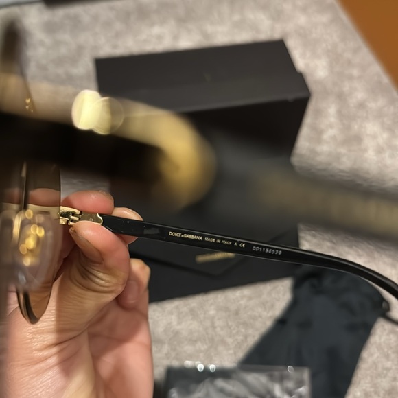 D&G sunglasses - Picture 4 of 4